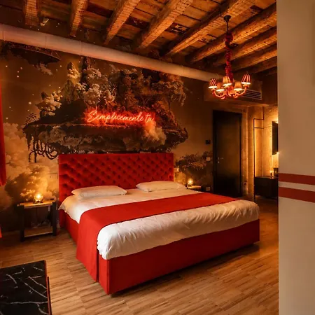 게스트하우스 Palazzo San Fedele - 4*